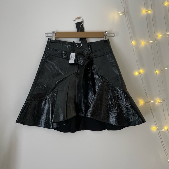 NWT MAJE Faux Cuir Vinyl Skirt Jupe Leather Black Asymmetrical Mini - Picture 2 of 6